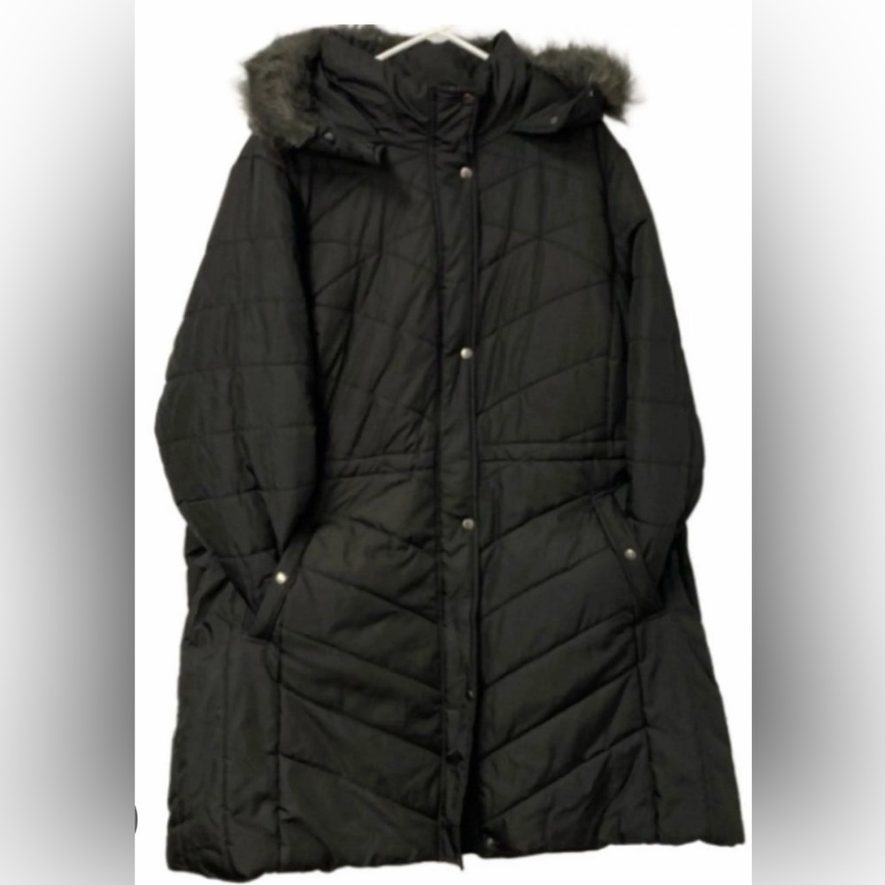 Ava & Viv Black Puffer Jacket 4X with fur trimmed hood